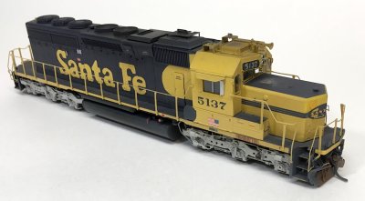 ATSF SD40-2