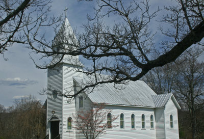 Old Appalachian Church atop Mtn Knoll tb0416fhxx.jpg