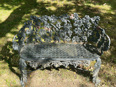 Close-up of the bench.