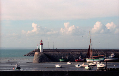Erquy Port Belle Jeanne- gold 400 1991-10 web.jpg