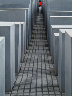 Holocaust Memorial-IMG_1498.jpg