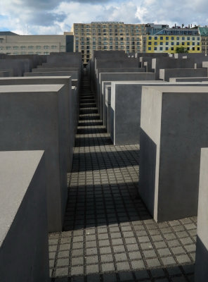 Holocaust Memorial-IMG_1520.jpg