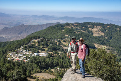 Eugenio and Celestino at Lookout.jpg