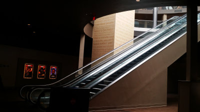 TheEscalatorGoingUp0159