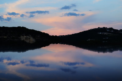 Reflection-GreatHillsAtSunset899