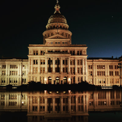 StateCapitolBuildingReflections2376