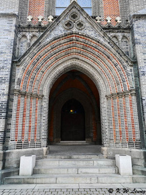 Main entrance of Myeongdong Cathedral DSC_2976