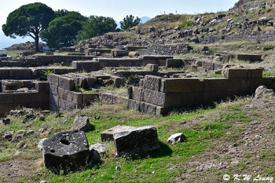 Ruins of the stoa and shops DSC_0164