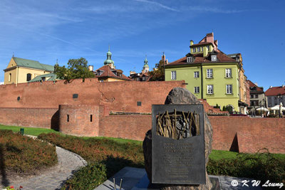 Katyn monument & Old City Wall DSC_9457