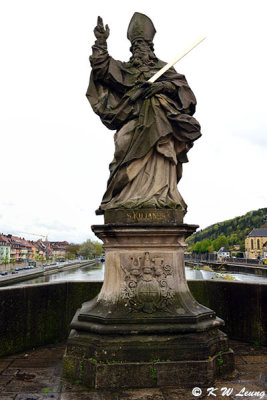 Statue of Saint Kilian DSC_1197