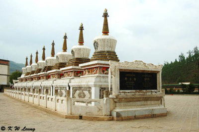 The eight stupas near the entrance of Ta'er Monastery