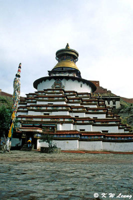 Kumbum Stupa of Pelkhor Chode Monastery 02