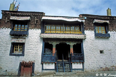 Pelkhor Chode Monastery 02