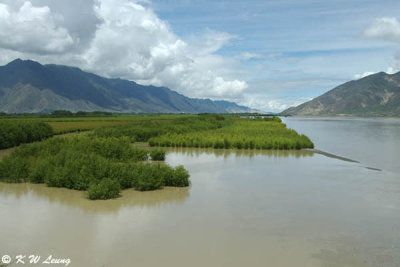 Yarlung Zangbo River 04