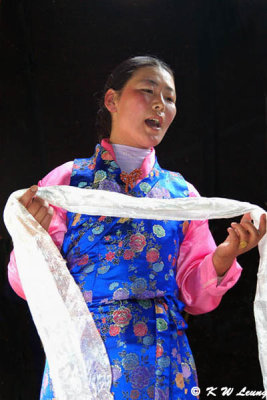 A Tibetan lady sang inside a tent 02