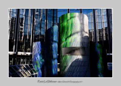 La Defense 48