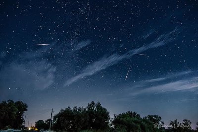 Three Meteors & Wispy Clouds P1440598,07,13