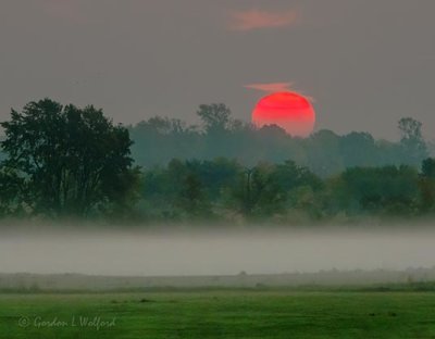 Red Sun Rising Beyond Ground Fog DSCN34507