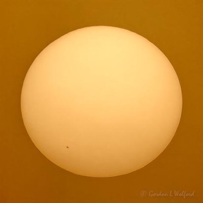 Sun Through Fog DSCN73805