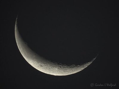 Waning Hunter's Crescent Moon DSCN75524