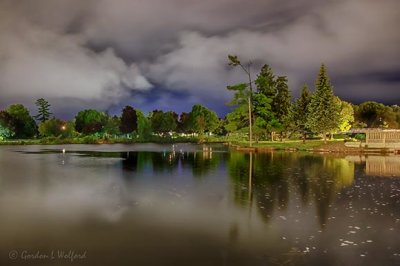 Victoria Basin At Night 90D34383-7