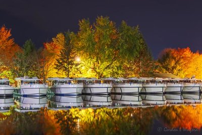Autumn Le Boats At Night 90D38351-5
