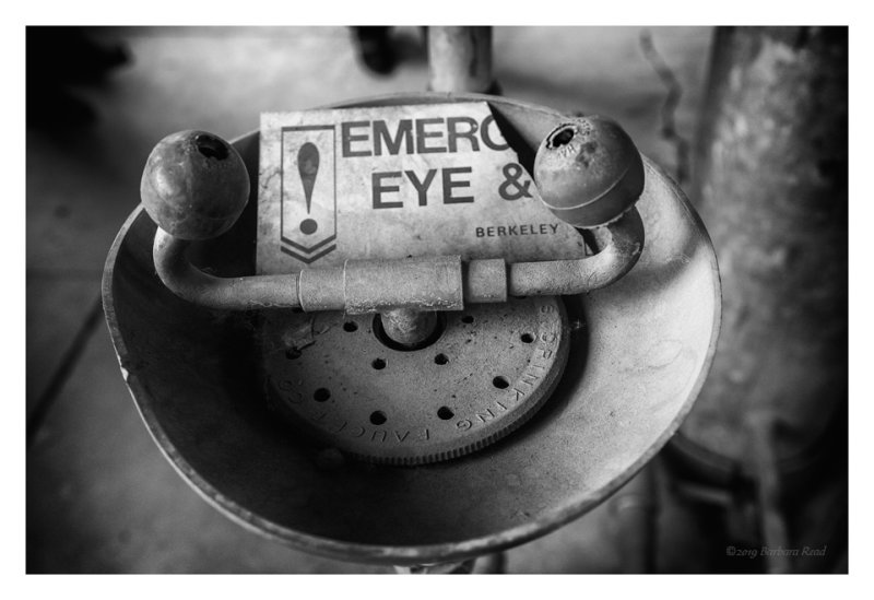 Emergency Eye & 