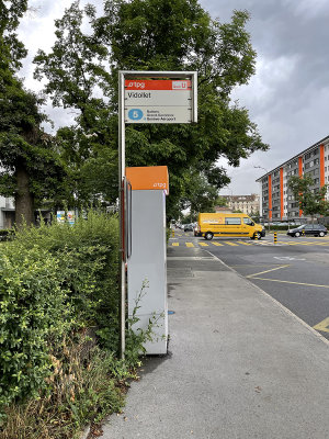 Day 2 - Bus Stop to the airport