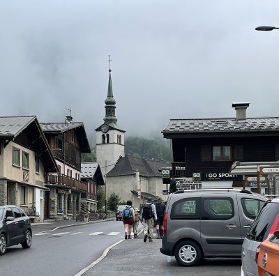 Walk through Les Houches