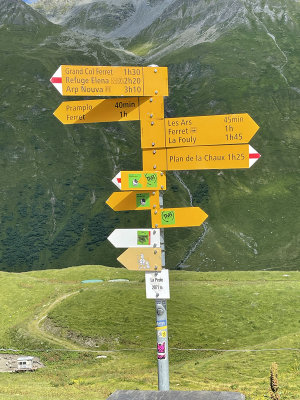 Going to La Fouly - After a break