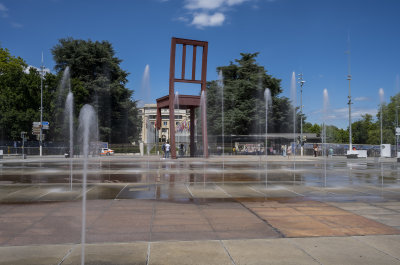 The Broken Chair at the UN Plaza