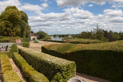 Vue sur les jardins et la Loire