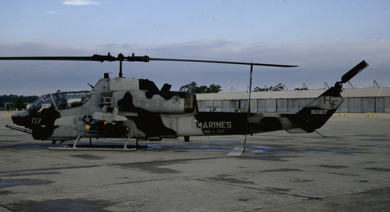 AH-1W 160817 HF-07 HMLA-269.jpg