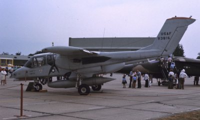 USAF OV-10A 83816 601 TCW.jpg