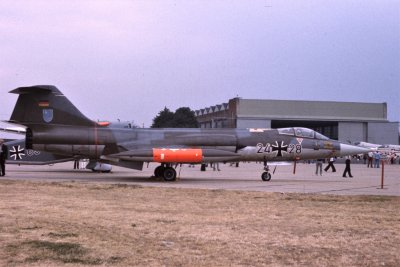 WGAF F-104G 24+28 WS10.jpg