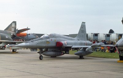 RNoAF F-5A 901.jpg