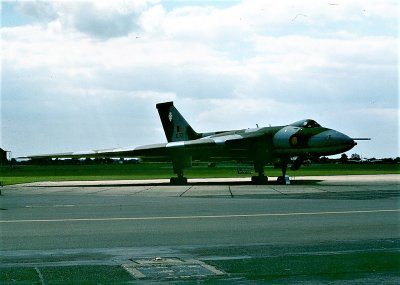 RAF Vulcan B2 XL317  617 Sqn.jpg