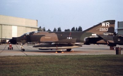 USAF F-4D 67553 WR 81 TFW b.jpg