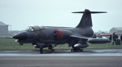 CAF CF-104 104868.jpg