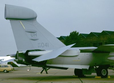 USAF EF-111A 60041 UH 42 ECS b.jpg