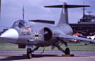 WGN F-104G 26+66 MFG-2.jpg