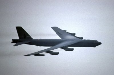 USAF B-52G 92568 416 BW a.jpg