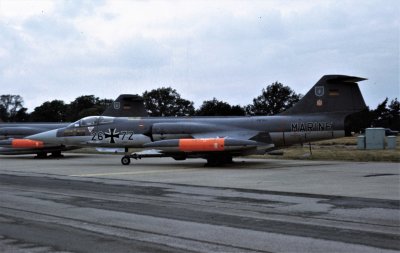 WGN F-104G 26+72 MFG-2a.jpg