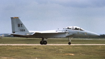 USAF F-15B 60124 BT 36 TFW.jpg