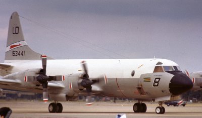 USN P-3B 153441 LD-8 VP10a.jpg
