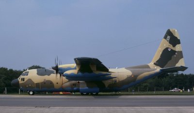 SpAF KC-130H TK-10-7 301-07a.jpg
