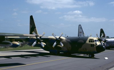 SpAF KC-130H TK-10-7 301-07b.jpg