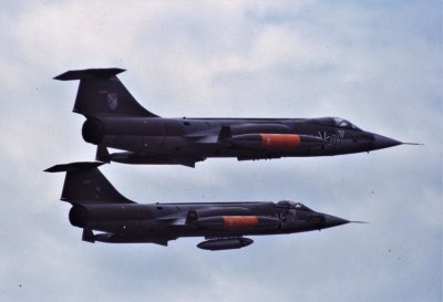 WGAF F-104G 20+01 20+02.jpg