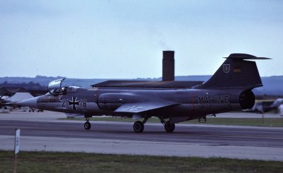 WGN F-104G 21+18 MFG 2a.jpg