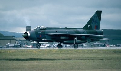 RAF LIghtning F3 XR718 C LTF.jpg